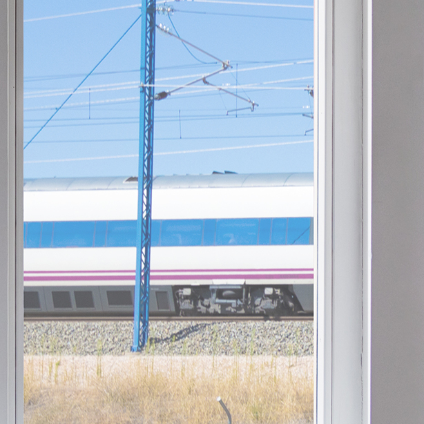 railway-finestra-treno-sx